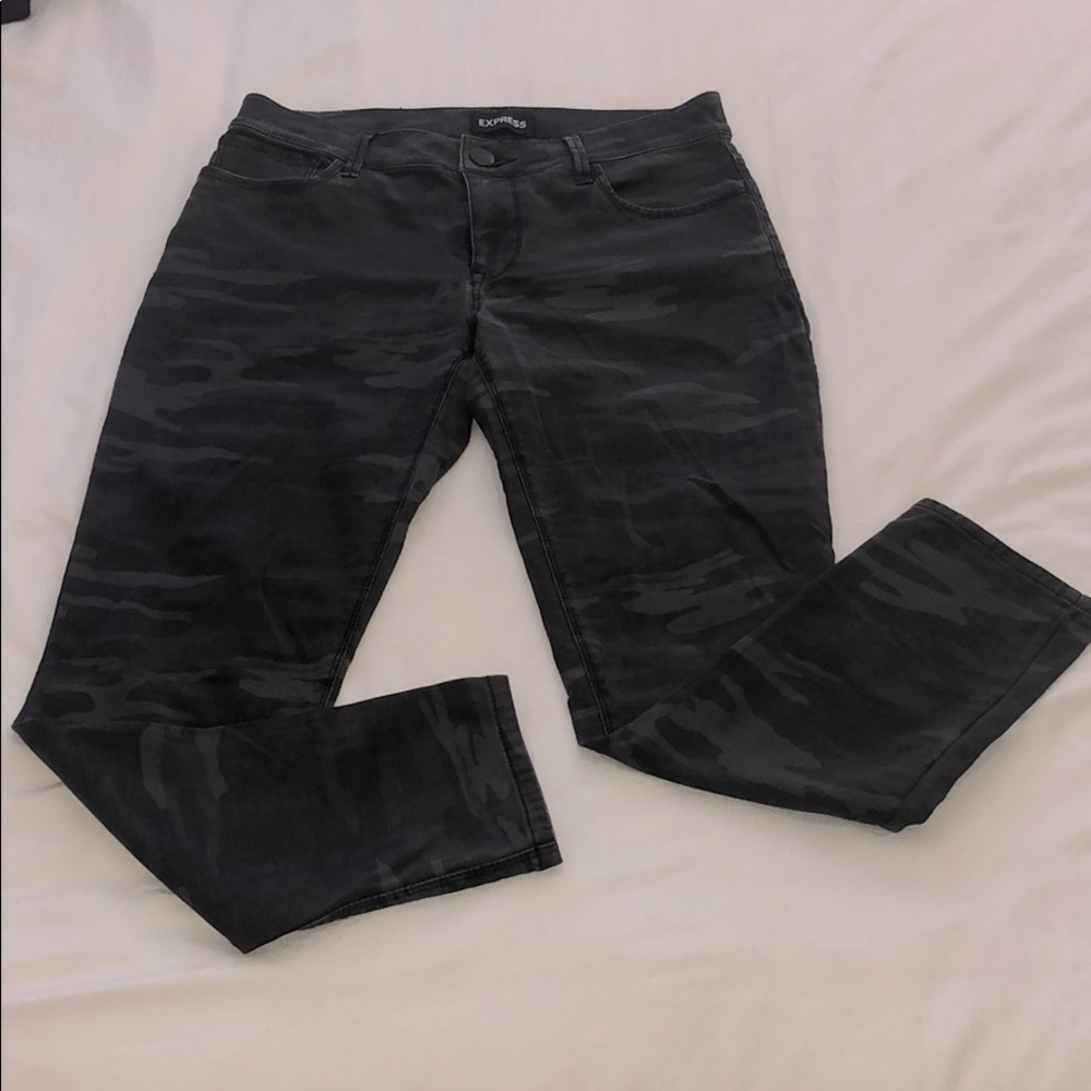 Camo jeans